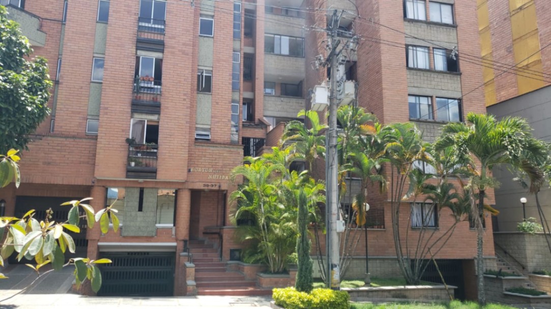 Cra. 80 #39-37, Laureles - Estadio, Medellín, Laureles, Medellín, Antioquia, Colombia